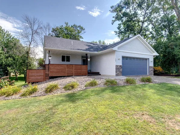 320 4th Ave NE, Lonsdale, MN 55046