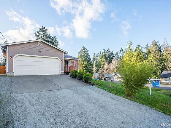 2nd image of 426 Marine View Pl