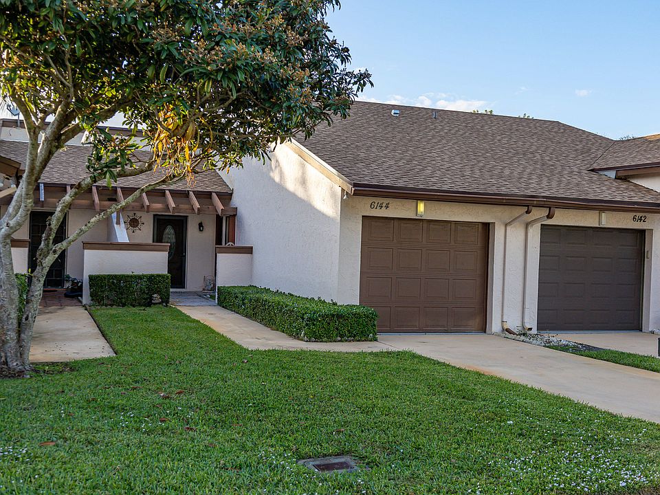 1st image of 6144 Elsinore Cir