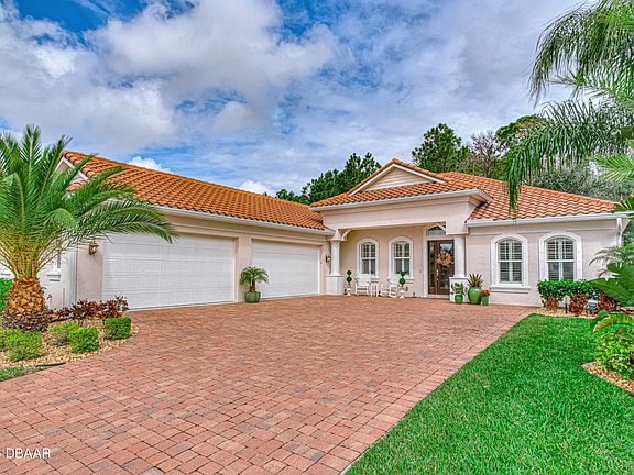 2nd image of 2916 W Venetian Lake Cir