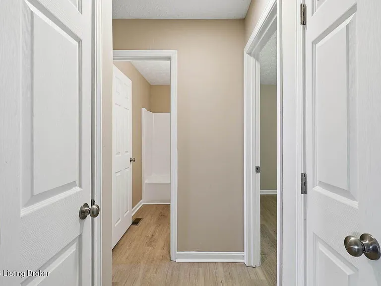 111 Evergreen Ct — Photo 19