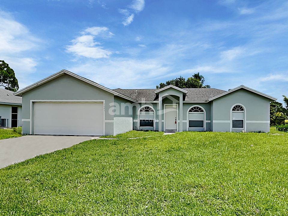1st image of 1641 SE Mariner Ln