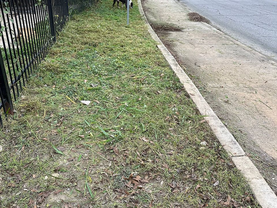 1st image of 230 E Malone Ave