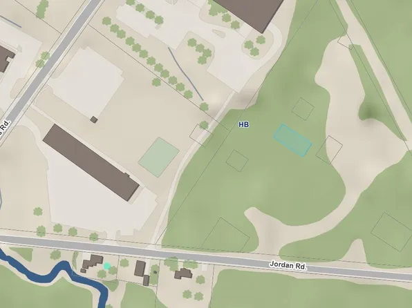 35 Beechwood Avenue, Lewiston, ME 04240