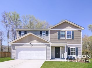 69 Fawnbrook Dr, Four Oaks, NC 27524