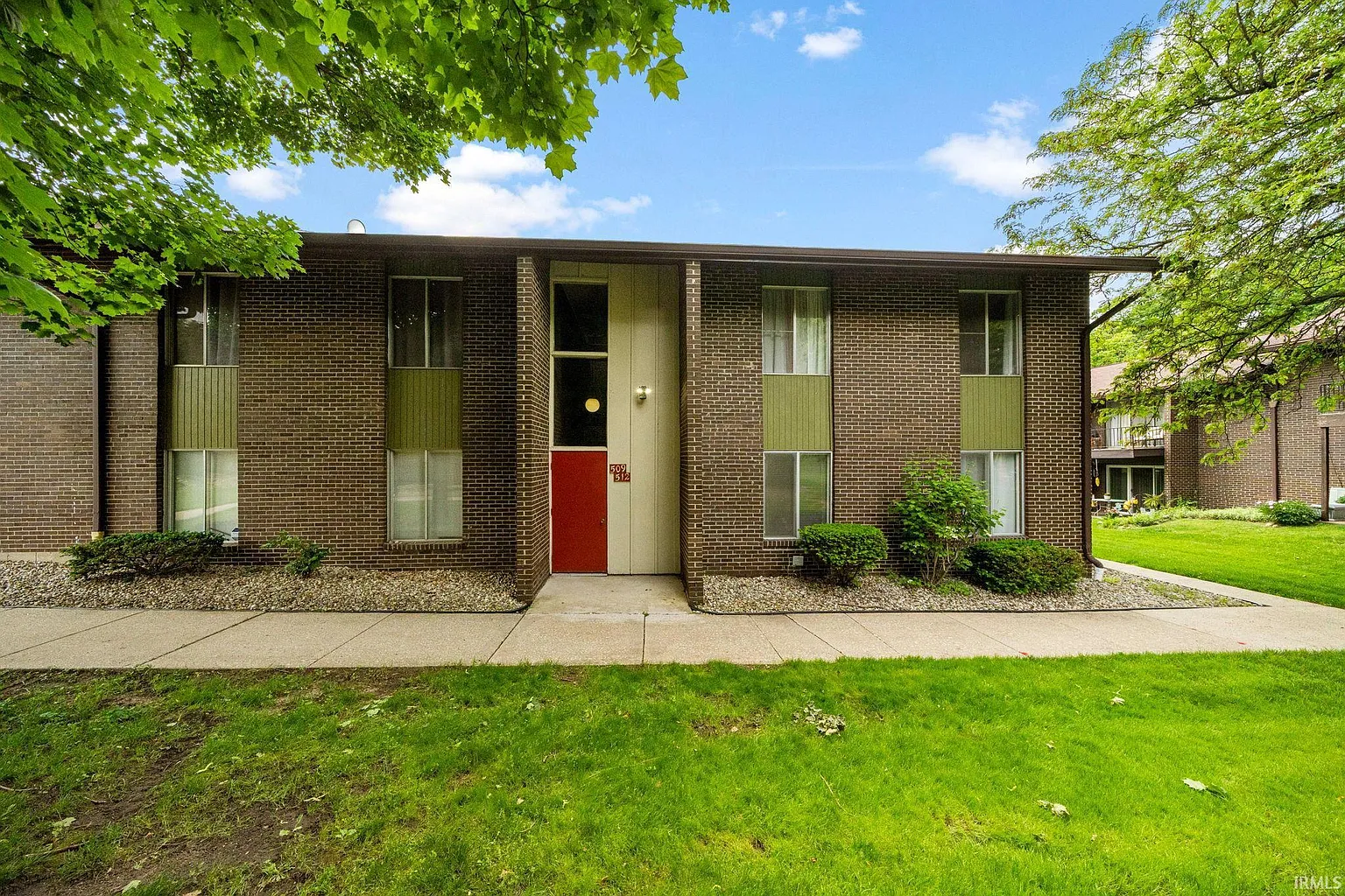 2500 Topsfield Rd APT 512 photo 1