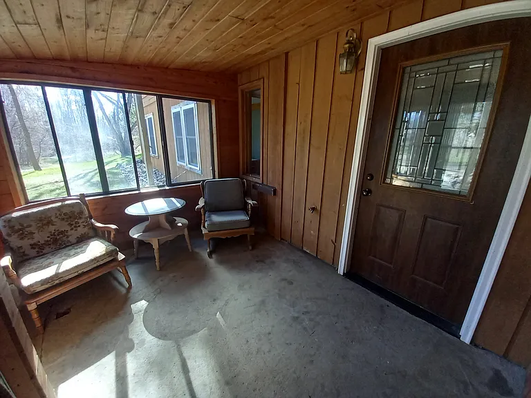 23666 Kingdom Dr — Photo 3