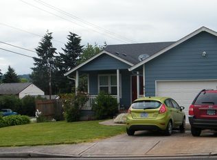 610 Arthur Ave, Cottage Grove, OR 97424