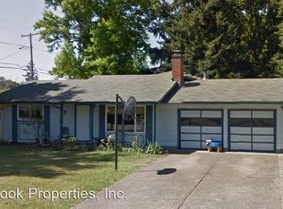 2070 Labona Dr, Eugene, OR 97404