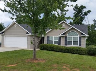 278 Timber Ridge Dr, Clarkesville, GA 30523