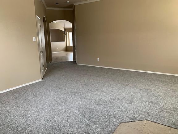 3rd image of 6233 Chalk Hollow Dr