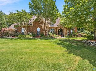 226 Ash Ridge Dr, New Market, AL 35761