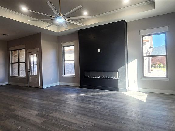 5th image of 6915 NW Silver Creek Cir