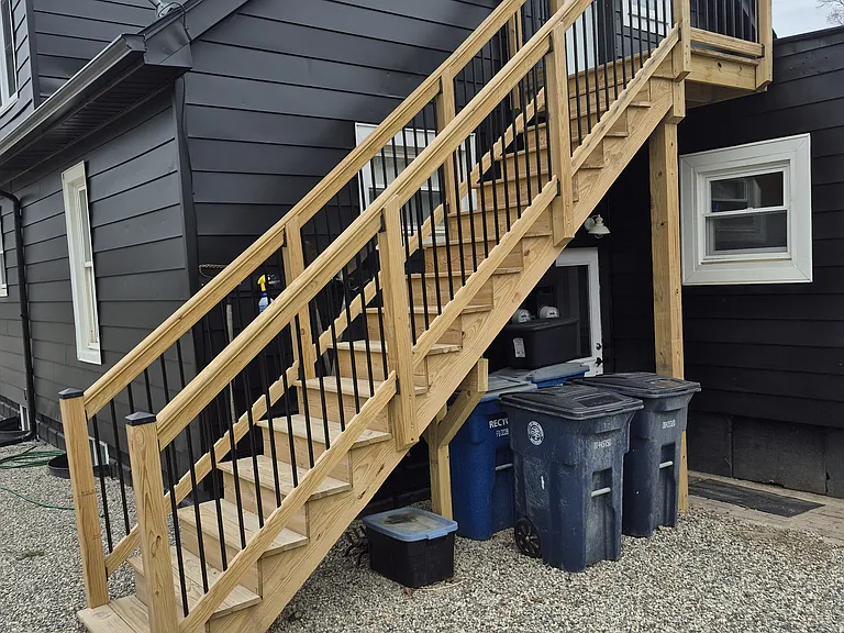 Stairs leading to apartment