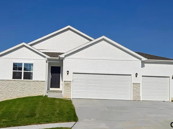 8107 N 170th Ave, Bennington, NE 68007