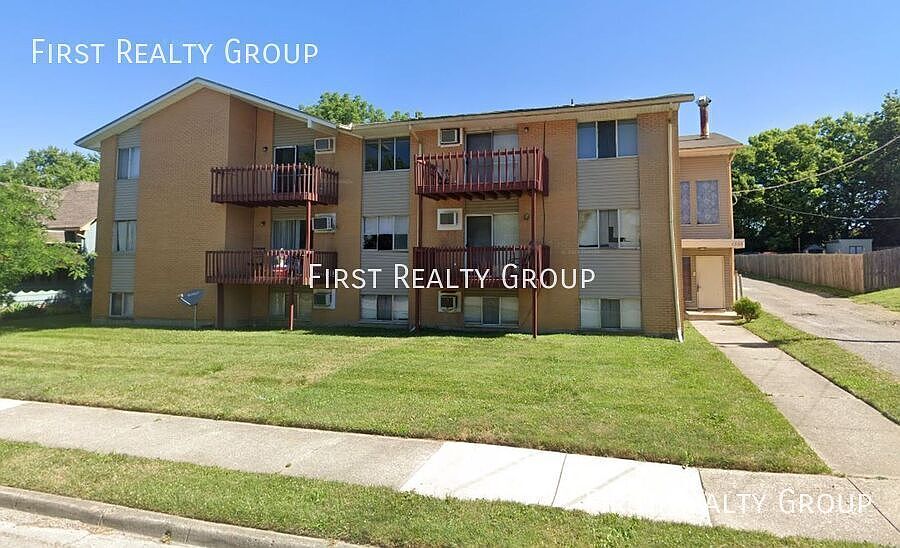 1st image of 1355 Ohmer Ave #10