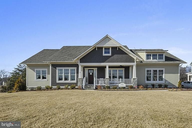 1st image of 23069 Chambourcin Pl