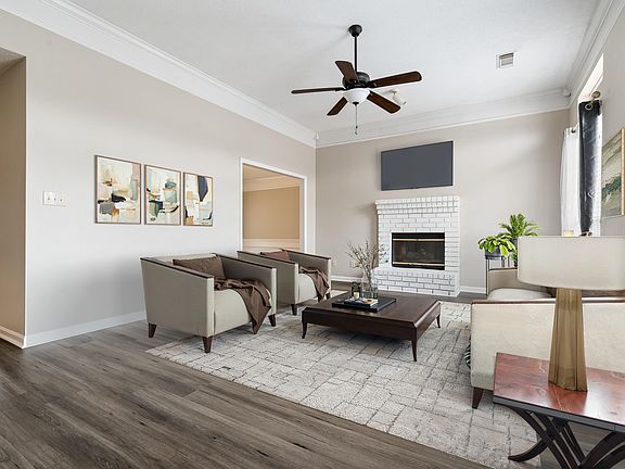 5th image of 111 Stratshire Ln