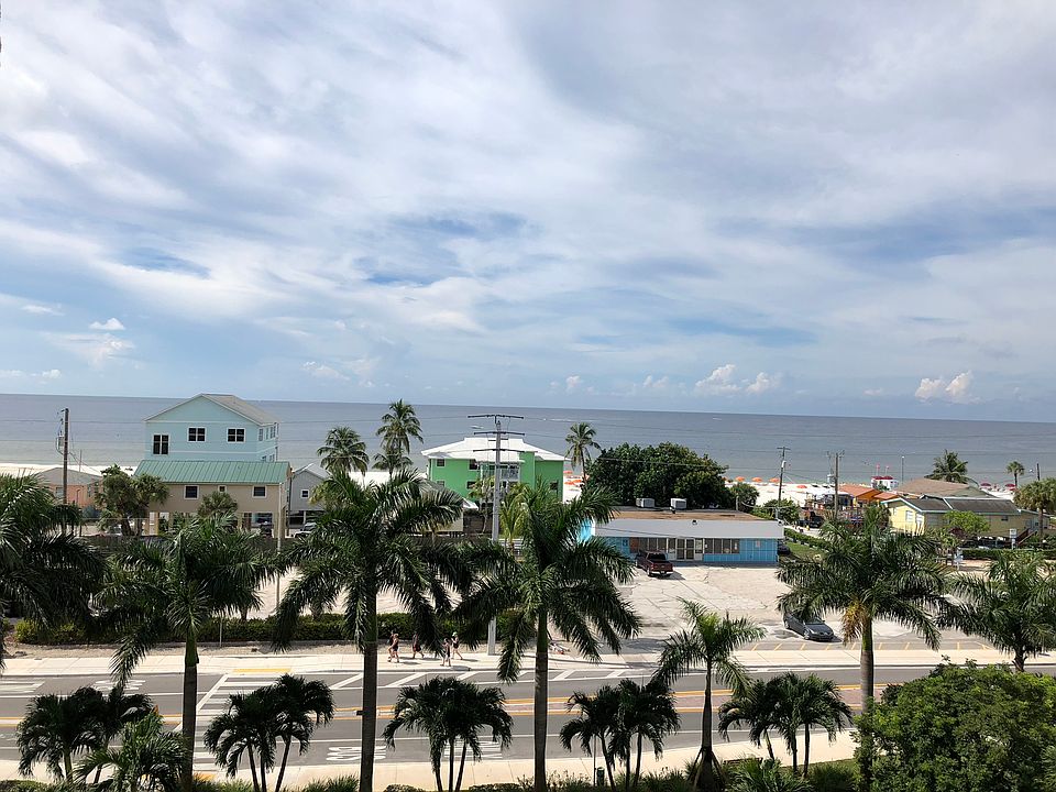 Balcony Gulf view