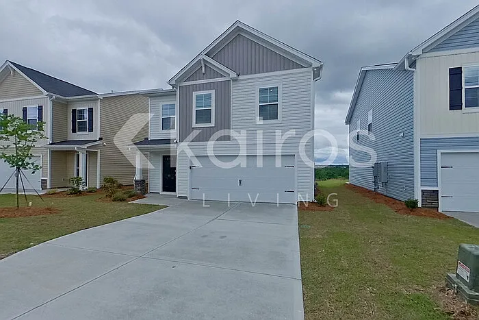 4 bed, 2.5 bath, 1744 sqft, $2,100 — Photo 3