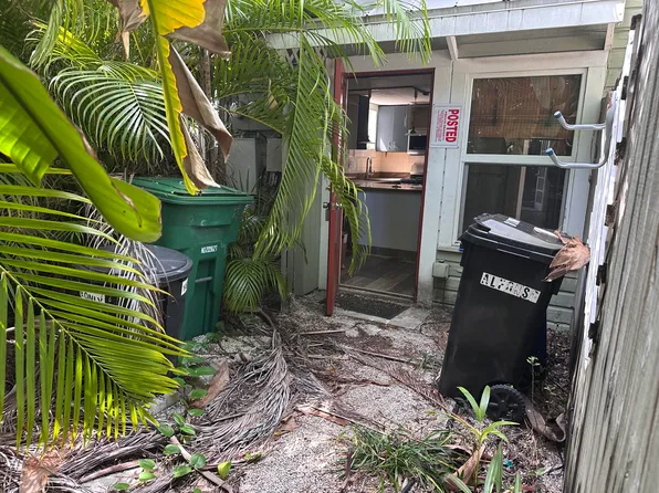 1014 Varela St APT 3, Key West, FL 33040