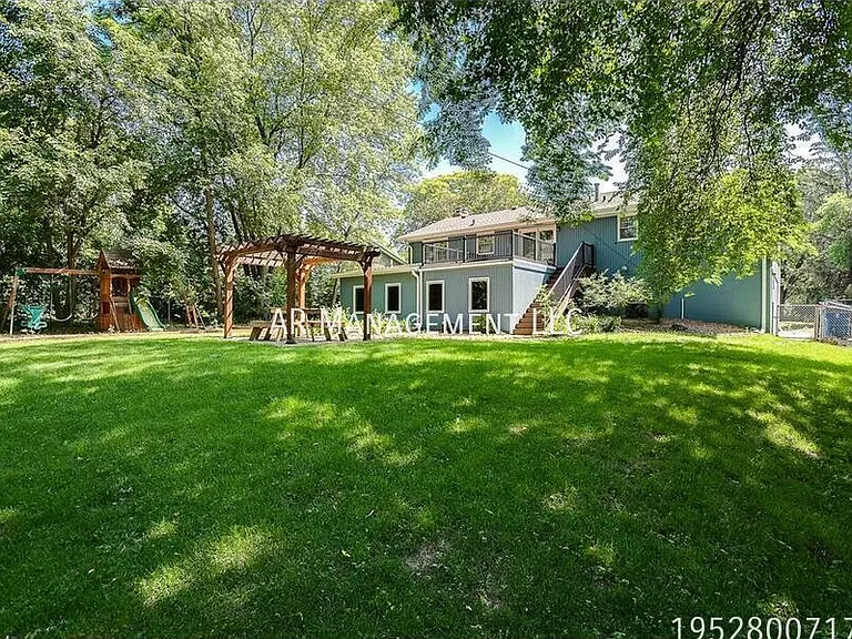 6416 Sherwood Ave — Photo 15