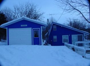 1338 Clark Ave, Brooklyn, IA 52211