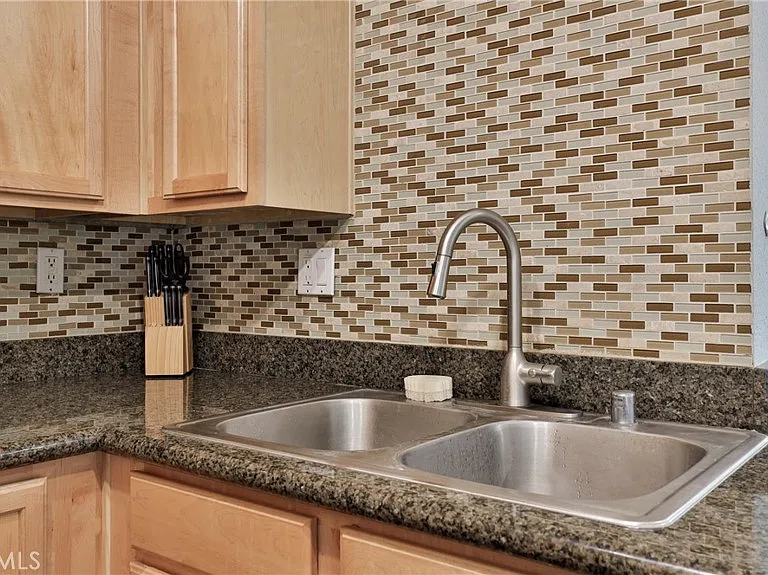 2320 Del Mar Way #305 — Photo 11