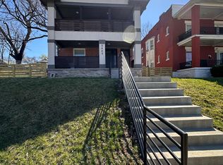 3443 E 6th St APT 2, Kansas City, MO 64124