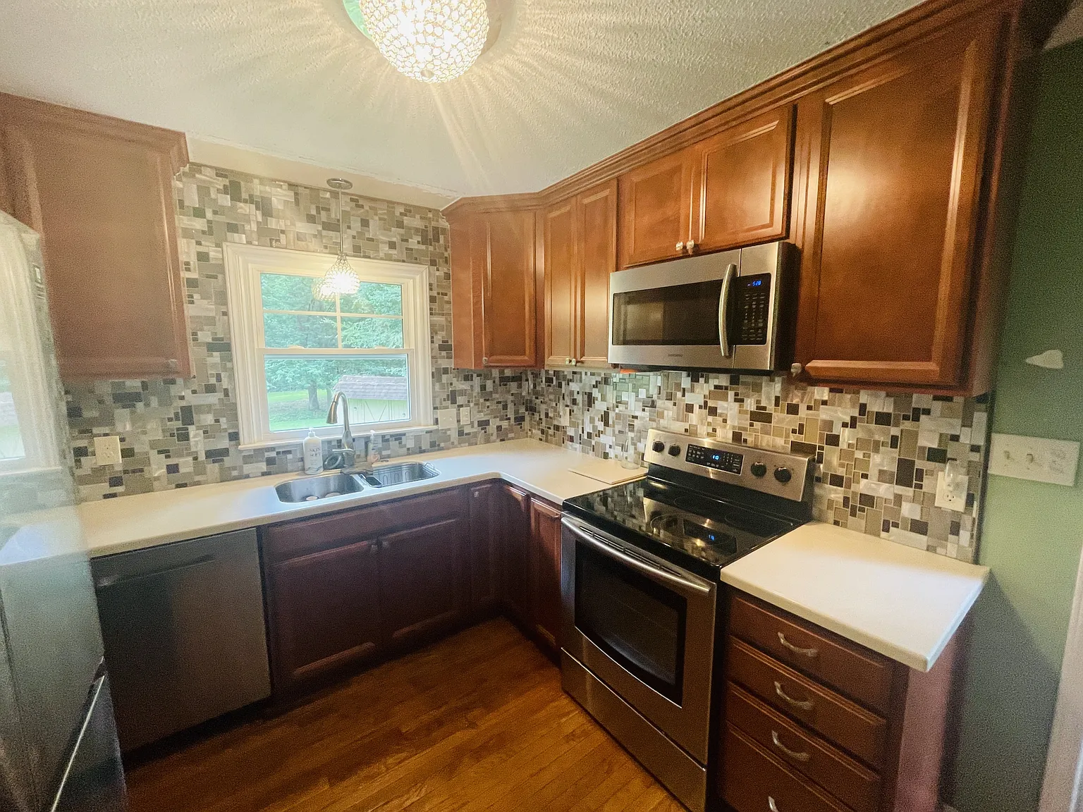 5301 Yardley Terrace - C — Photo 4