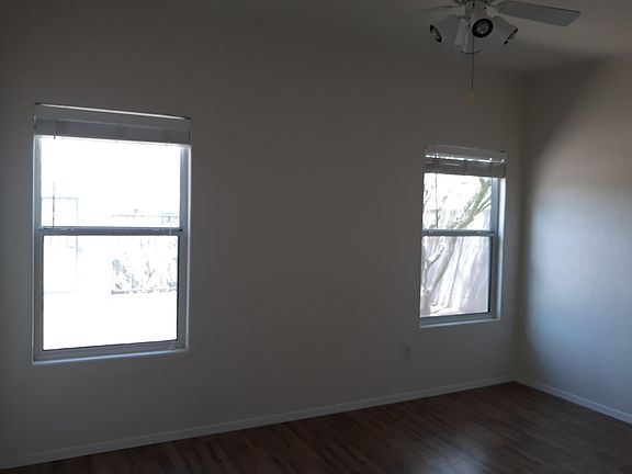 4th image of 1048 W Calle Del Libro Dorado