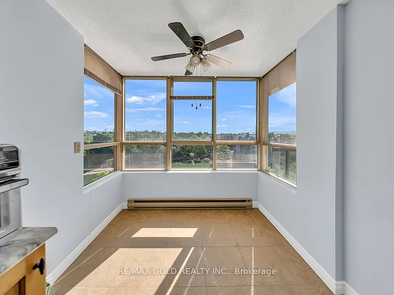 30 Blue Springs Dr #611 — Photo 22
