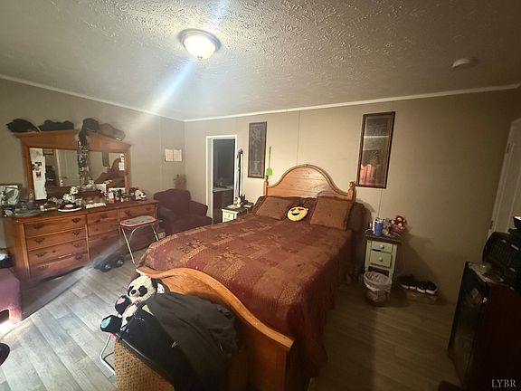 5th image of 4006 Red House Rd