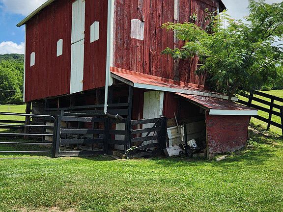 2nd image of 6513 Gilardi Rd