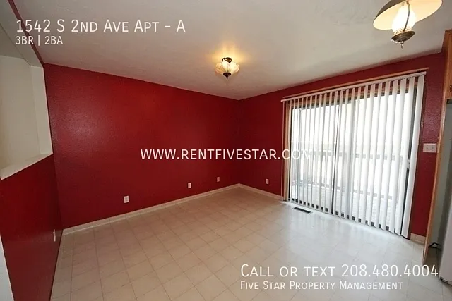 1542 S 2nd Ave #A — Photo 4