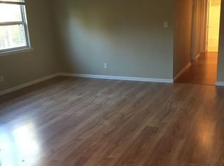 2200 S Main St APT 8, Rocky Mount, VA 24151