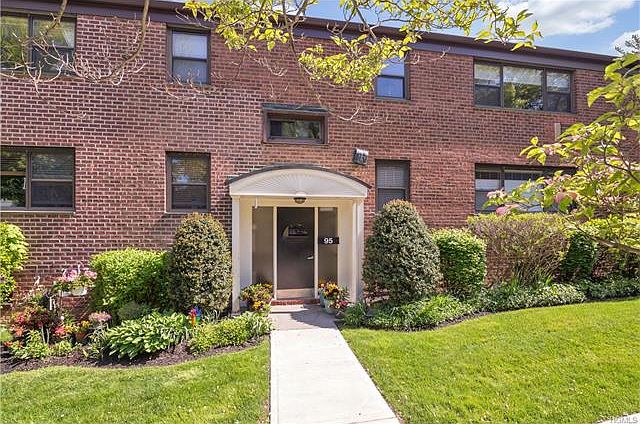 1st image of 95 Beacon Hill Dr APT C26