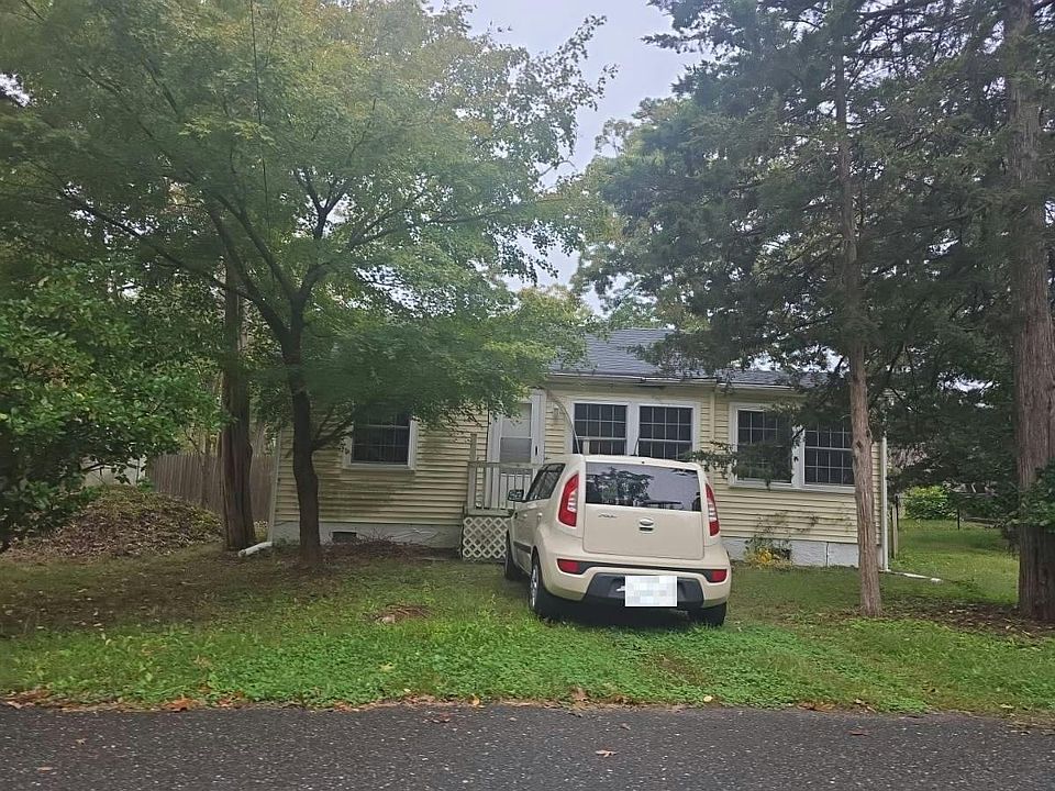 1st image of 51 Clematis St