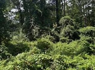 447 Harbor Blvd, Hemphill, TX 75948