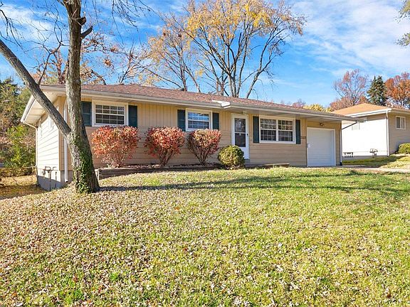 2nd image of 7033 Laupher Ln