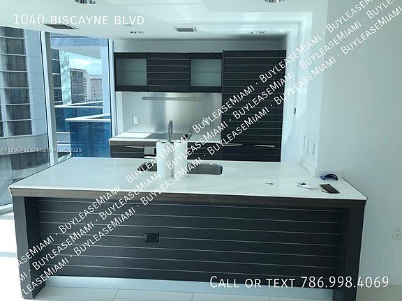 2nd image of 1040 Biscayne Blvd
