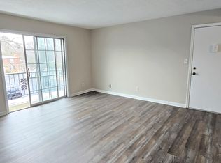 202 Flanders Ct APT 5, Louisville, KY