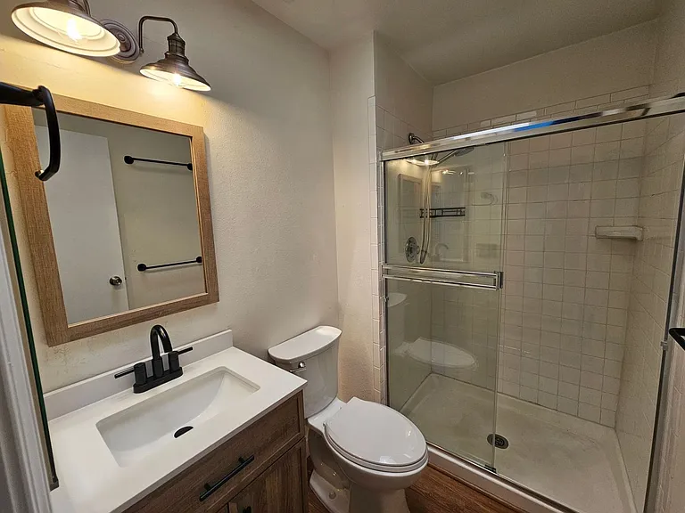 7490 Woody Creek Dr — Photo 14