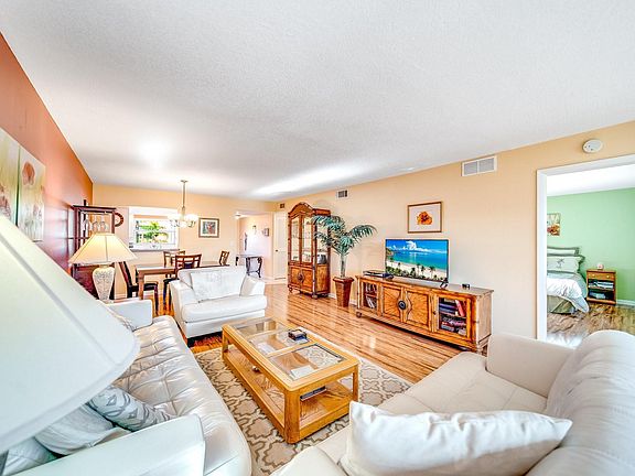 2nd image of 9741 Sunrise Lakes Boulevard #202