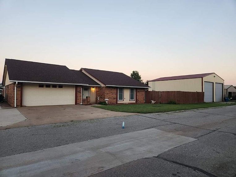 305 Christy Dr, Lahoma, OK 73754 MLS 1080575 Zillow