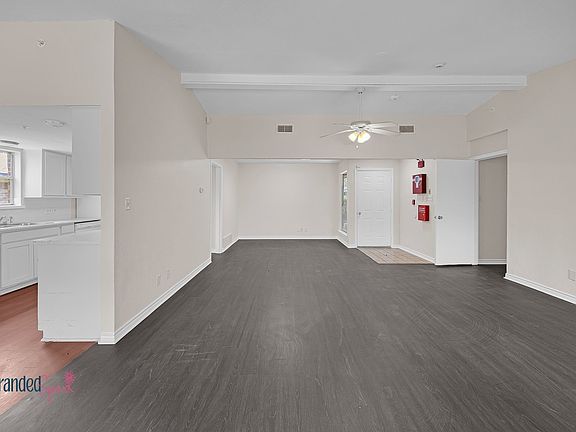 5th image of 6913 Loma Vista Dr