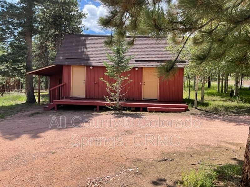1st image of 601 Blue Spruce St