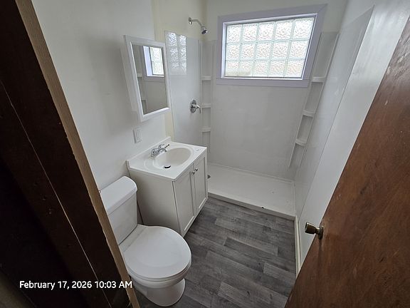 3rd image of 3042 N Palmer St #2