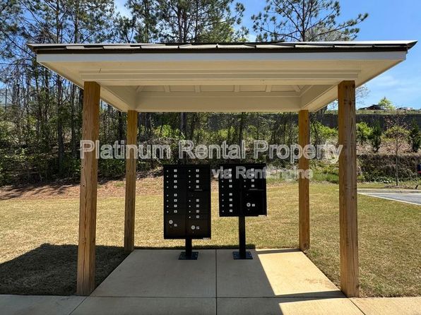 209 Towhee Dr, Ball Ground, GA 30107