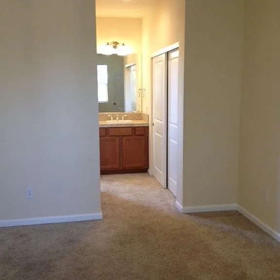 1514 Lance Dr — Photo 9